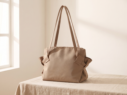 The VELÁ Bag